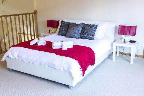 Roosters Rest - Phillip Island Accommodation 2