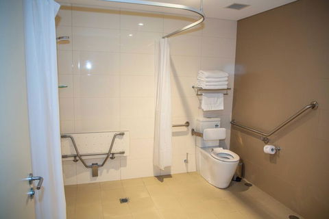Royal Hotel Randwick - Phillip Island Accommodation 2