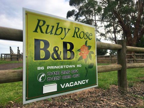 Ruby Rose - Phillip Island Accommodation 0
