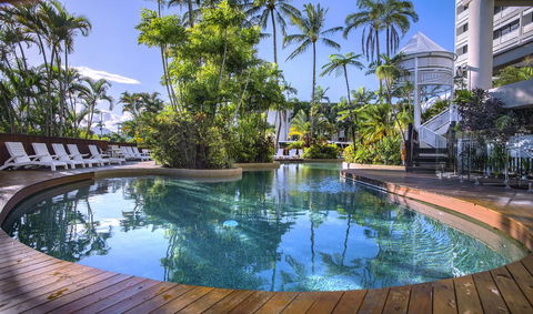 Rydges Esplanade Resort Cairns - Phillip Island Accommodation 0