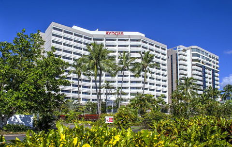 Rydges Esplanade Resort Cairns - Phillip Island Accommodation 1