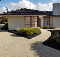 Sandy Bottoms - Phillip Island Accommodation
