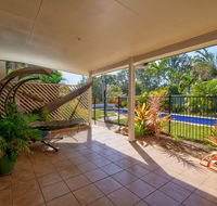 Sandy Feet Retreat Hervey Bay - Phillip Island Accommodation