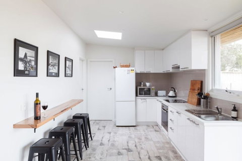 Sandy Point Hideaway - Phillip Island Accommodation 2