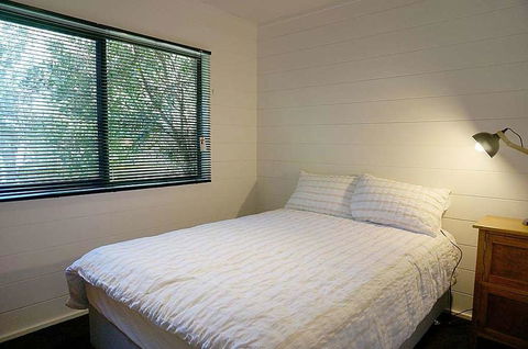 Santa Monica - Phillip Island Accommodation 0