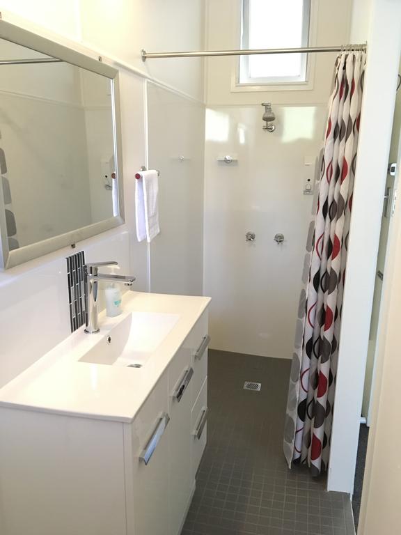 Aratula QLD Phillip Island Accommodation