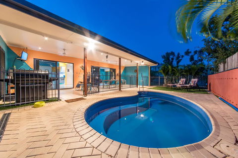 Seaside Hideaway- Hideaway Bay - Phillip Island Accommodation 0