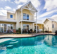 Seaside Spa Retreat - Phillip Island Accommodation