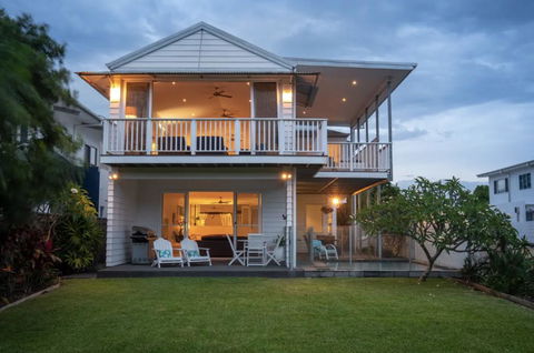 Serenity Beach Retreat - Phillip Island Accommodation 1
