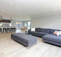 Serenity on Currawong - Billiards Home Theatre WiFi Linen 4 bdrms - Phillip Island Accommodation