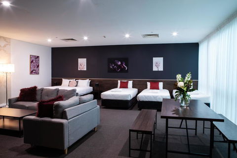 Sfera's Park Suites & Convention Centre - Phillip Island Accommodation 2