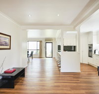 Skymirror Villa - Phillip Island Accommodation