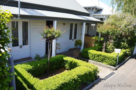 Sleepy Hollow - Phillip Island Accommodation 0