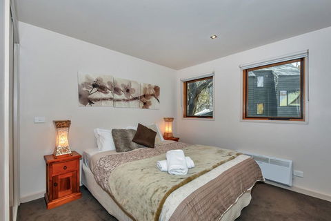 Snow Bound - Phillip Island Accommodation 3