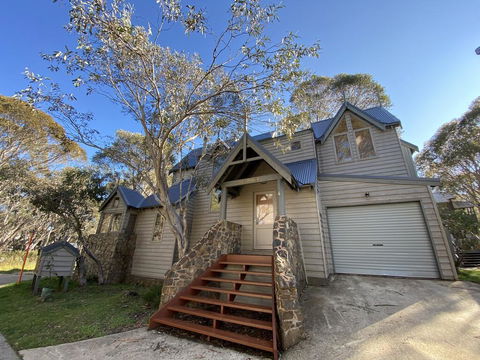Snowdragon - Phillip Island Accommodation 0