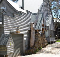 Snowdrop Lodge - Phillip Island Accommodation