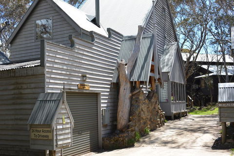 Snowdrop Lodge - Phillip Island Accommodation 0