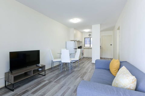 South Perth Perfect Location Free WIFI & Parking - Phillip Island Accommodation 1