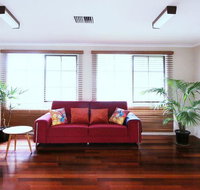 Spacious and cozy home next to Glen Waverley - Phillip Island Accommodation