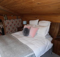 Springmead Rustic Cabin - Phillip Island Accommodation