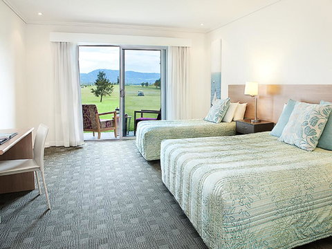 Springs Shoalhaven Nowra - Phillip Island Accommodation 3