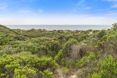 St. Andrews Beach Coastal Escape - Phillip Island Accommodation 3