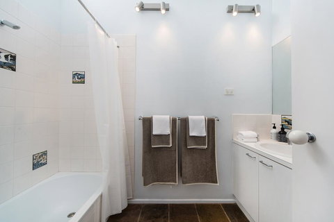 St. Andrews Beach Coastal Escape - Phillip Island Accommodation 0