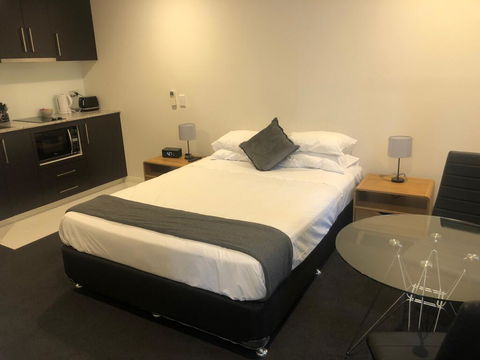 Station House Hotel - Phillip Island Accommodation 0