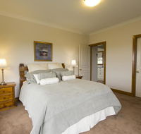 Stay Bathurst - Phillip Island Accommodation