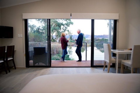 Still Earth - Phillip Island Accommodation 3