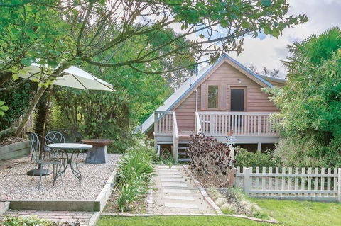Stonehenge Retreat - Phillip Island Accommodation 2