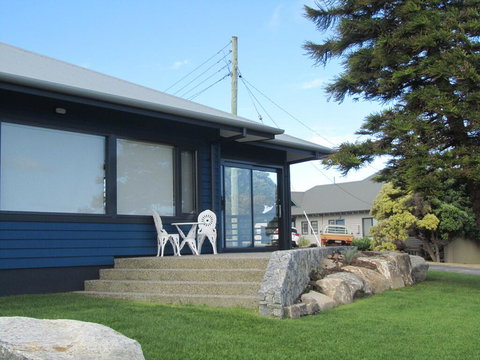 Storm Bay Cottage - Phillip Island Accommodation 1