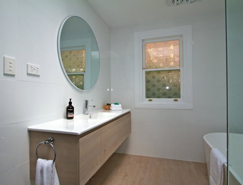 Strahan House - Phillip Island Accommodation 3