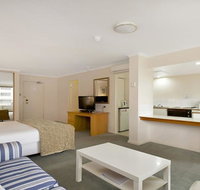 Studio with balcony at College St - Phillip Island Accommodation