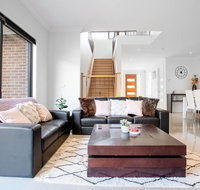 Stunning 3Beds near Knox Shopping CentroWantirna - Phillip Island Accommodation