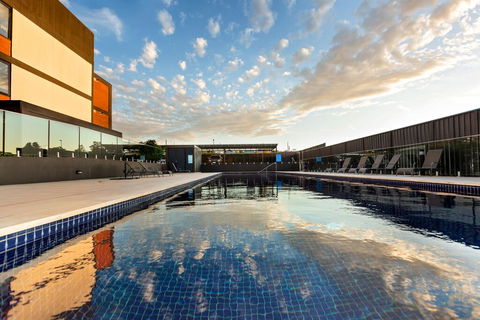 Stylish Inner City Penthouse Apartment - Phillip Island Accommodation 2
