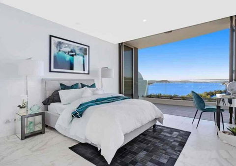 Stylish Penthouse With Views & Jacuzzi - Phillip Island Accommodation 3