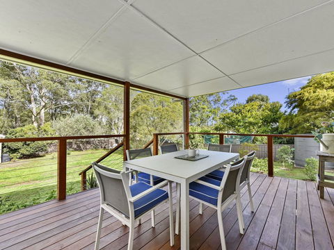 Summerfield Cottage - Hunter Valley, Renovated House In Central North Rothbury - Phillip Island Accommodation 0