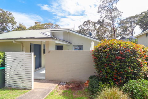 Sunflower Villa In Raffertys Resort - Phillip Island Accommodation 1