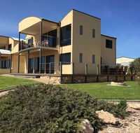 Sunset Cove Beach House - Phillip Island Accommodation