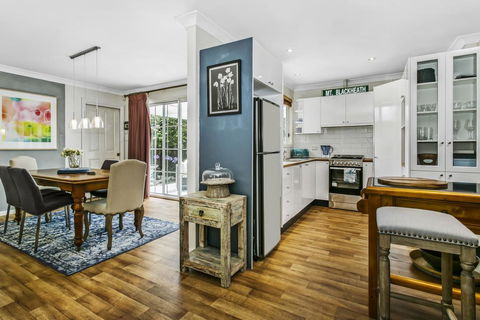 Swanbrook - Phillip Island Accommodation 1