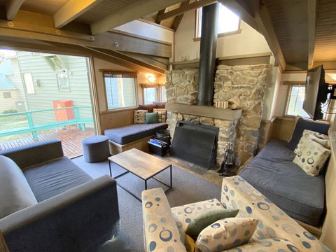Tambo-DPA - Phillip Island Accommodation 2