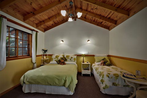 Tamborine Mountain Bed And Breakfast - Phillip Island Accommodation 1