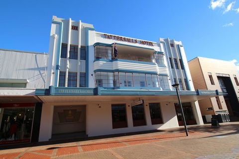 Tattersalls Hotel - Phillip Island Accommodation 0