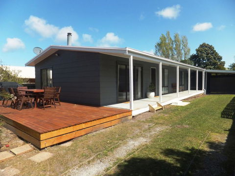 TERRIFIC ON TAMARA CRESCENT - Phillip Island Accommodation 0