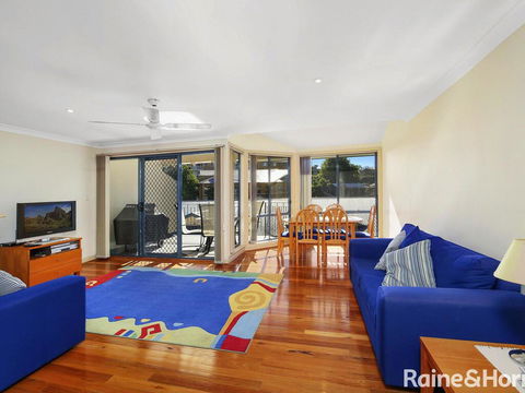 Terrigal Gem - 3/9 Auld Street, Terrigal - Phillip Island Accommodation 0