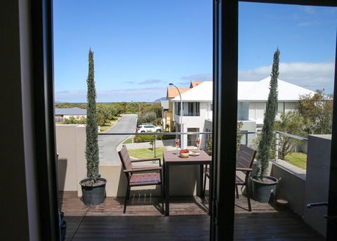 The Beach House At Bayside - Phillip Island Accommodation 1