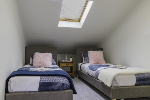 South Arm Luxury Loft - Phillip Island Accommodation 11