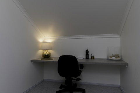 South Arm Luxury Loft - Phillip Island Accommodation 10