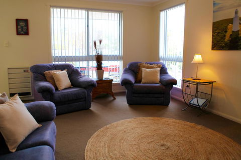 Sails On Port Sorell Boutique Apartments - Phillip Island Accommodation 2